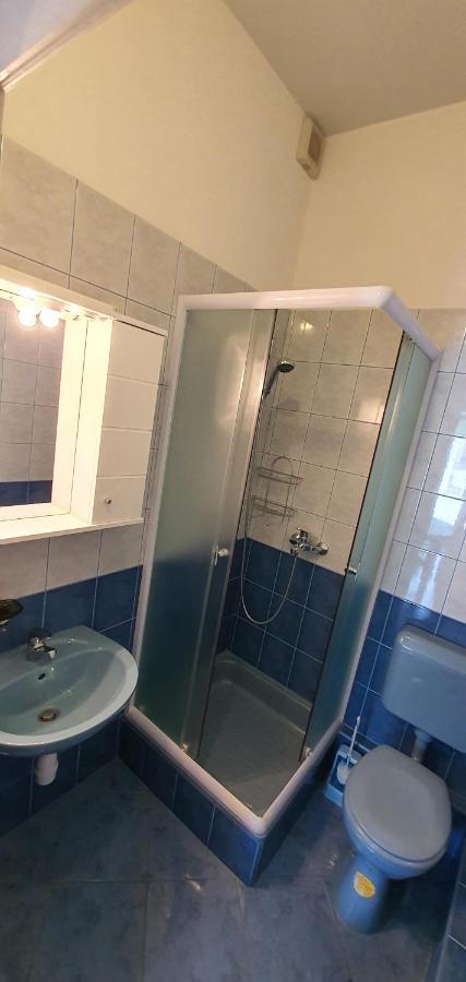 Apartmani Krajnovic Fažana Exterior foto
